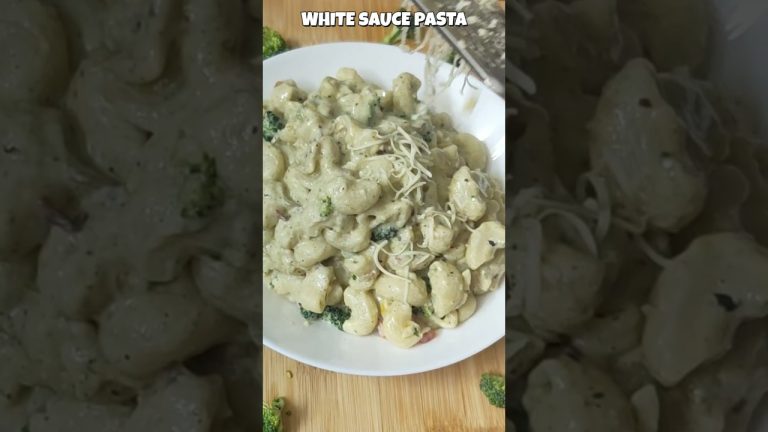 Creamy WHITE Sauce Pasta Recipes Hindi! #shortvideo #shorts #youtubeshorts #whitesaucepasta #pasta