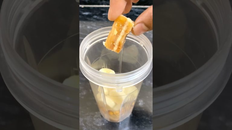 Dry Fruit Milkshake🥛 #shake #shorts #shortvideo #surajpahadicooking