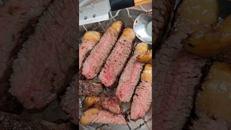 พิคานย่าหมักแจ่วย่างบนเตาถ่านสไตล์อีสาน