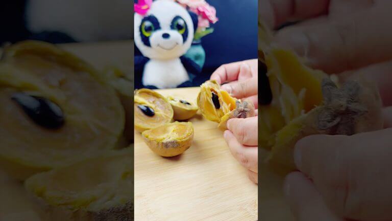 Chiku Date Smoothie Recipe | Healthy & Delicious Sapota Shake for Weight Gain & Energy Boost!