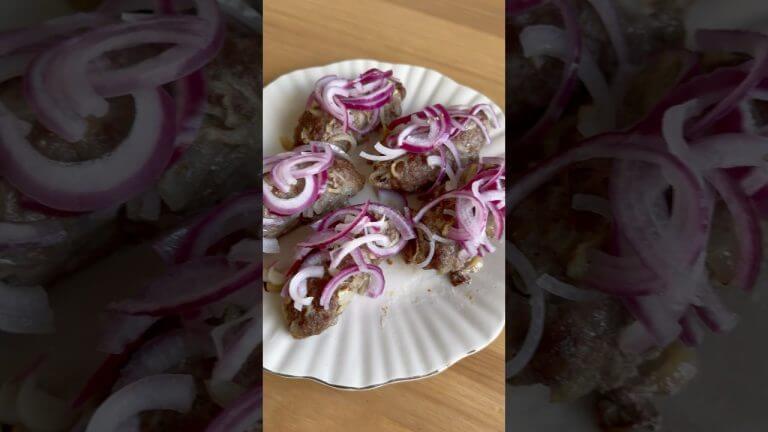 Lula Kebab 😋 #beef #beefrecipe #meat #dinner #dinnerrecipe #easyrecipe #recipe #cooking #fastfood