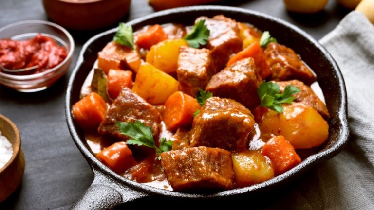 Beef Stew Dinner Recipe  ! Why A Stew Always Tastes Better After 3 Days.