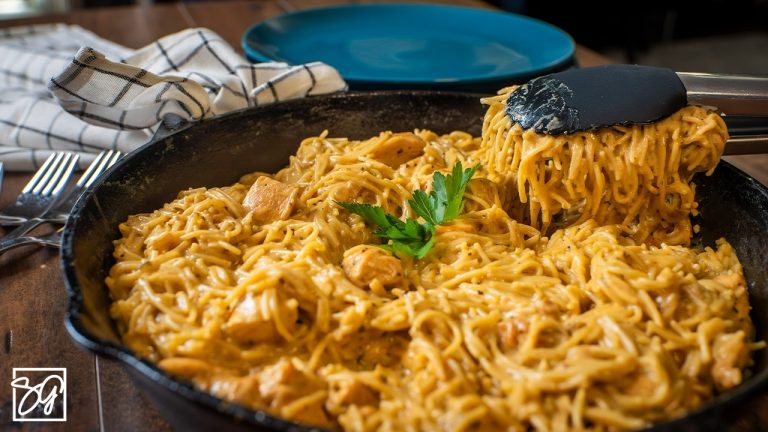 Simple and Creamy One-Pot Chicken Spaghetti