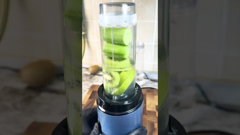 burns fat-1 , Cucumber, Green Apple & Kiwi Detox Juice!  #detox  #drink