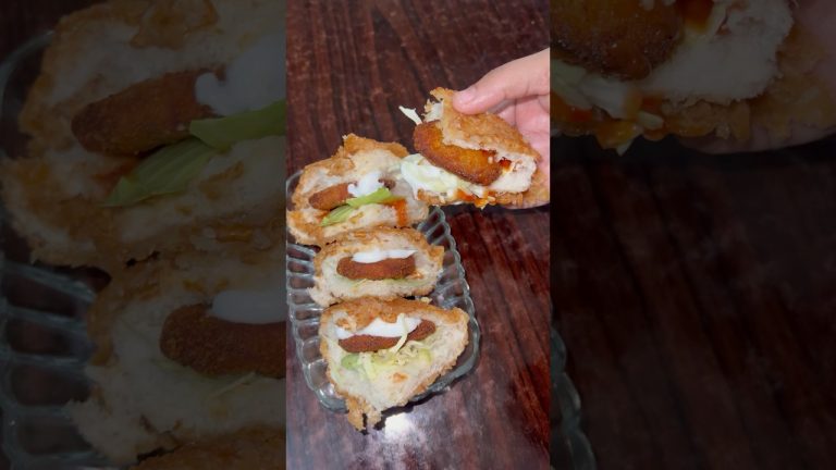 Crispy Nuggets Burger Recipe | Crunchy Nuggets Pockets #tfskitchen #shortsfeed #nuggets #burger