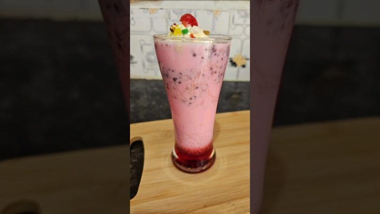 Falooda | Summer recipes | Royal falooda | #shorts #falooda #faloodarecipe #summerdessert