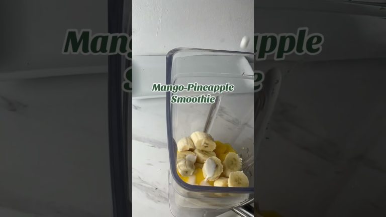 Healthy, refreshing and great. 🥭-🍍 smoothie. #smoothierecipes #mangosmoothie #mangoandpineapple