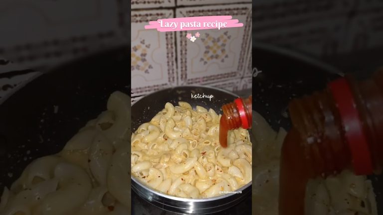 Quick pasta recipe 😋#trendingshorts #kitchenstory18 #lazypasta #foodie  #foodshorts  #food #recipe