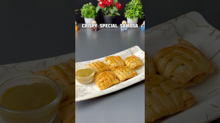 Trending recipe of crispy special samosa #samosa #recipe #crispy #snacks #potato