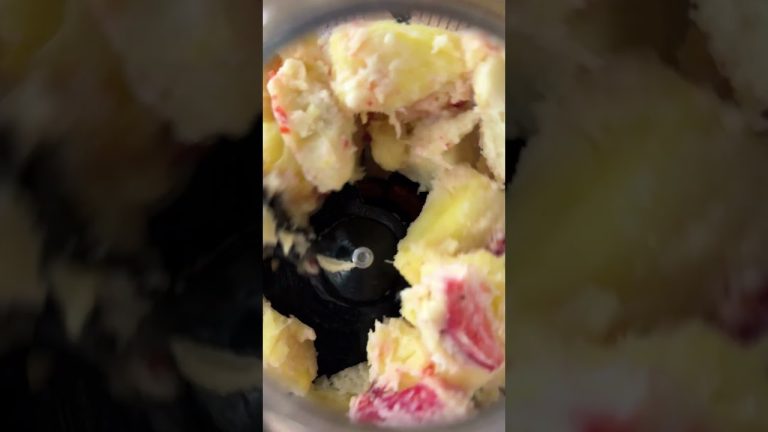 Kuvings  AUTO10 Slow Juicer Smoothie Recipe 🍍 Strawberry Pineapple Banana