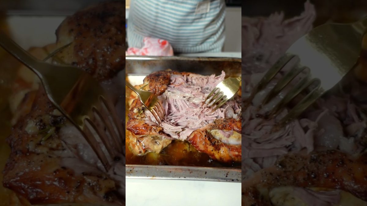 Fall off the bone lamb shoulder recipe 🥵