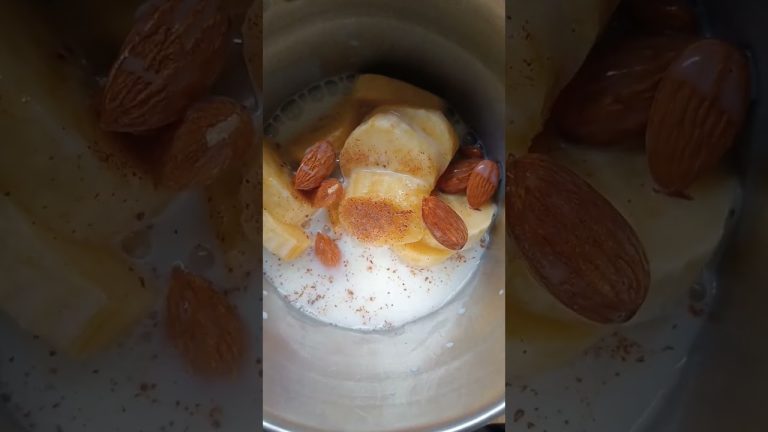 Banana almond smoothie | Healthy Drink | Banana milk smoothie 🥤🥤