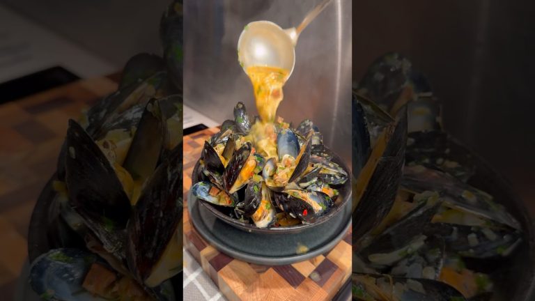 Moules Frites 😍🐚🍟 #Shorts