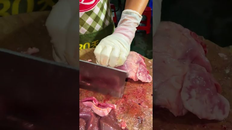 #粵菜 #BBQ #大排檔 #宵夜 吾使太在意環境 食嘅就係呢一份味道 呢一份放鬆嘅氣氛