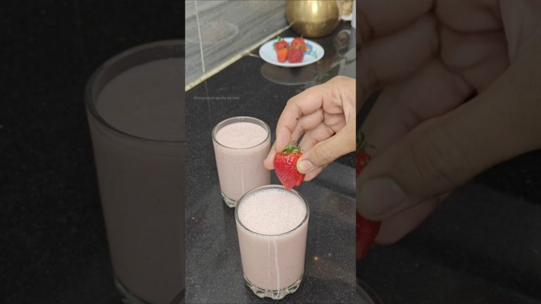 గ్యాస్ లేకుండా బ్రేక్ఫాస్ట్ 👉 no gas no milk no sugar breakfast smoothie 😋 strawberry smoothie #food