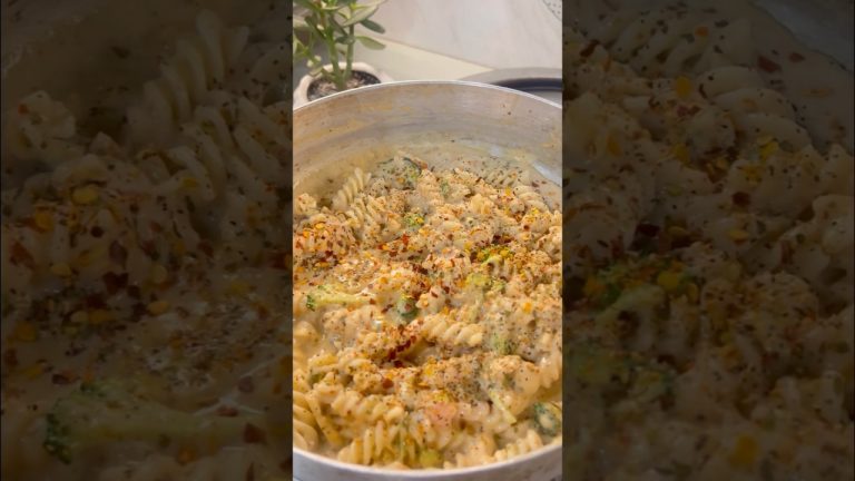 “Creamy Pink Sauce Pasta “🍝 Ek dum restaurant style #trending#food#pastalover#viralshorts