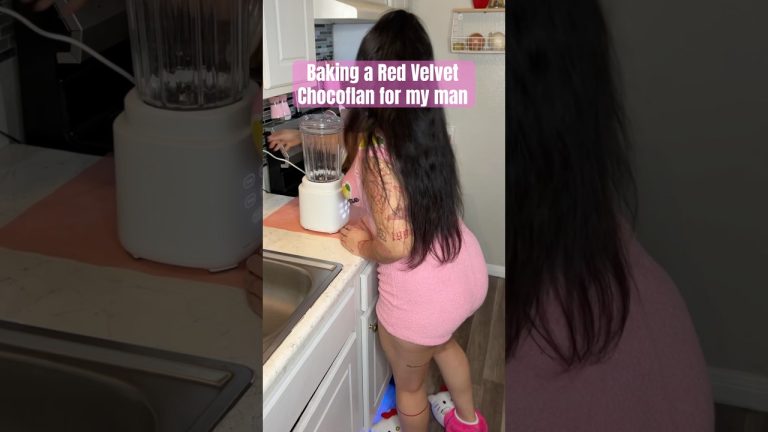 Baking a Red Velvet Chocoflan #Cake for my mann my mannn ✨💕 #recipes #baking #asmr #chocoflan