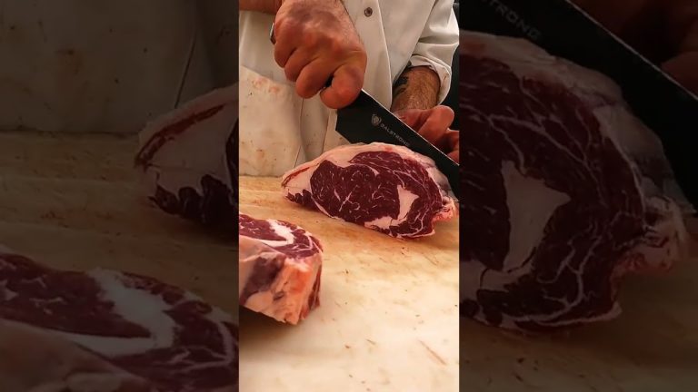 Aged beef Rib Eye Steak #butcher #agedsteak #beef #ribeye