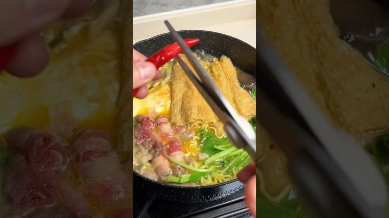 Beef Ramen 🍜 #ramen #noodles #easyrecipe #cooking #food #instantnoodles #beef #recipe #yummy