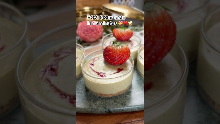 Pistachio strawberry cream cheese dessert Recipe