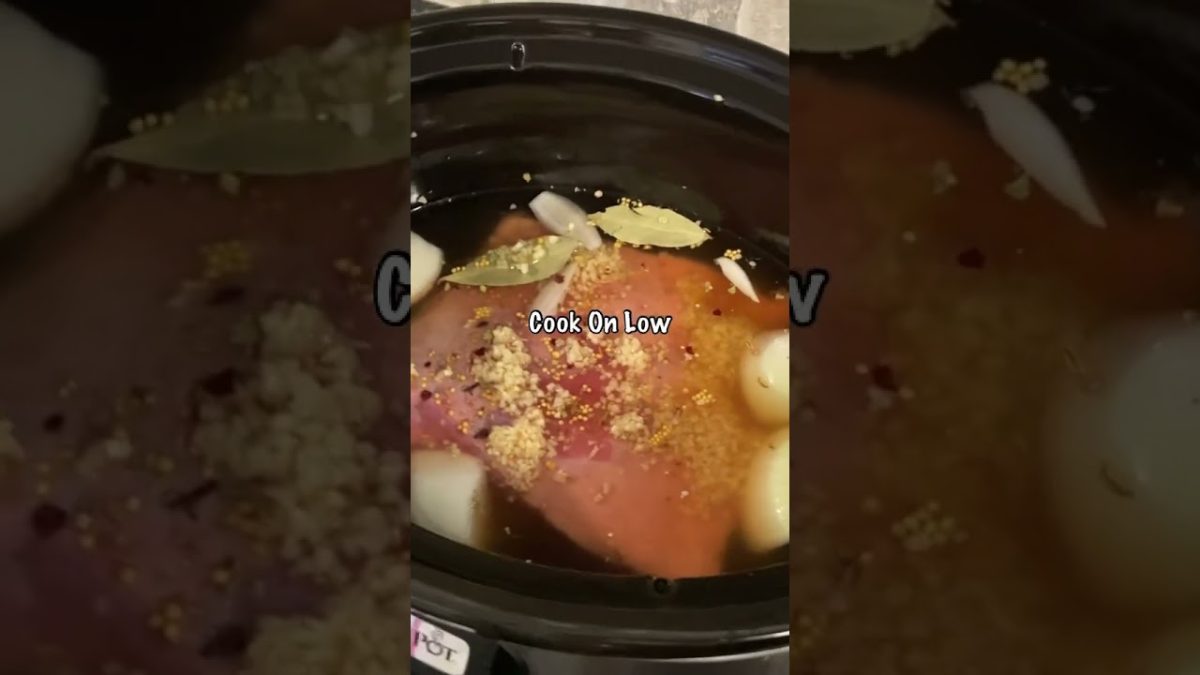 Slow Cooker Corned Beef Recipe for St. Patrick’s Day ☘️