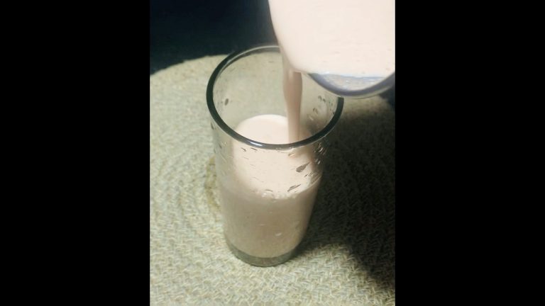 ഇങ്ങനെ ഒരുസ്മ്മൂത്തി കഴിച്ചിട്ടുണ്ടോ carrot Smoothie #sindhusfoodandspicesshorts #shortsfeed