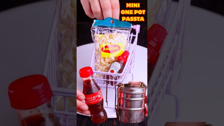 Mini One pot Maggi pasta lunchbox||👼👼*itna cheesy*@YOURCREATORSSTUDIO