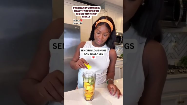 Pregnancy Recipe How to make healthy smoothie for pregnant moms that skip meal #shorts #shortsfeed