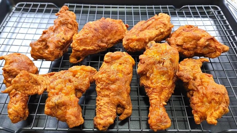 Every time I cook fried chicken like this there's no leftovers! Super Yummy 😲👍 | 2 RECIPES