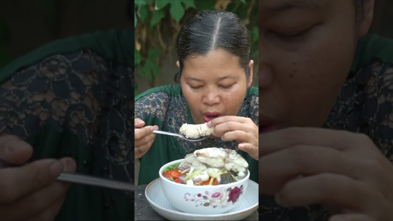 Fish soup recipe #shorts #food #porktofu #asmr#cooking#frywings #cookingfood #eating #hotpeppersauce