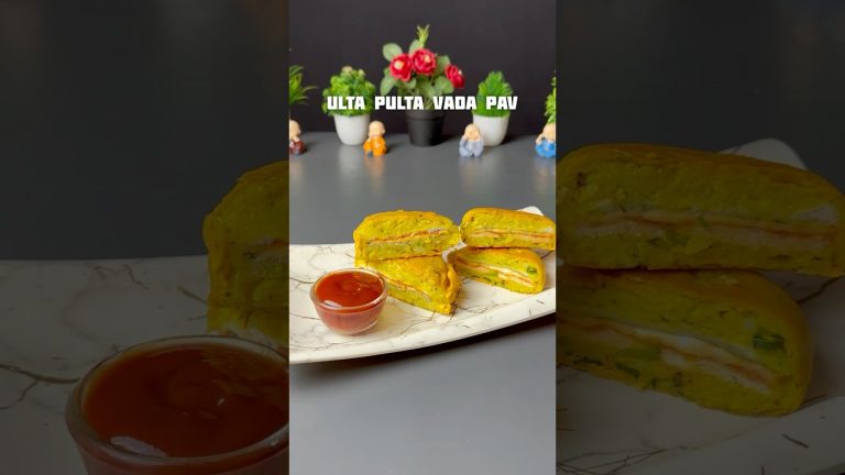 Creative Recipe of Ulta Pulta Vada Pav #shorts #bread #potato #vadapav