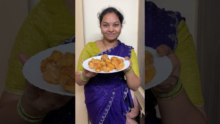 ఇంట్లోనే KFC style Fried Chicken 🍗 చేసుకోవచ్చు..! 👩‍🍳😋 #shorts #friedchicken