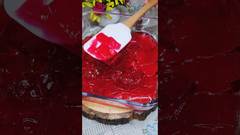 How to Make Raspberry Jelly (Easy Recipe) #shorts #jellyrecipe #dessert