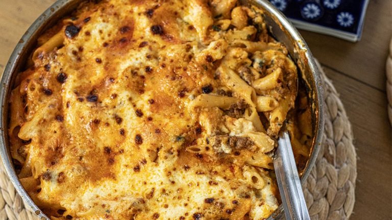 Greek Style Dinner in Under an Hour! Easy Skillet Pastitsio