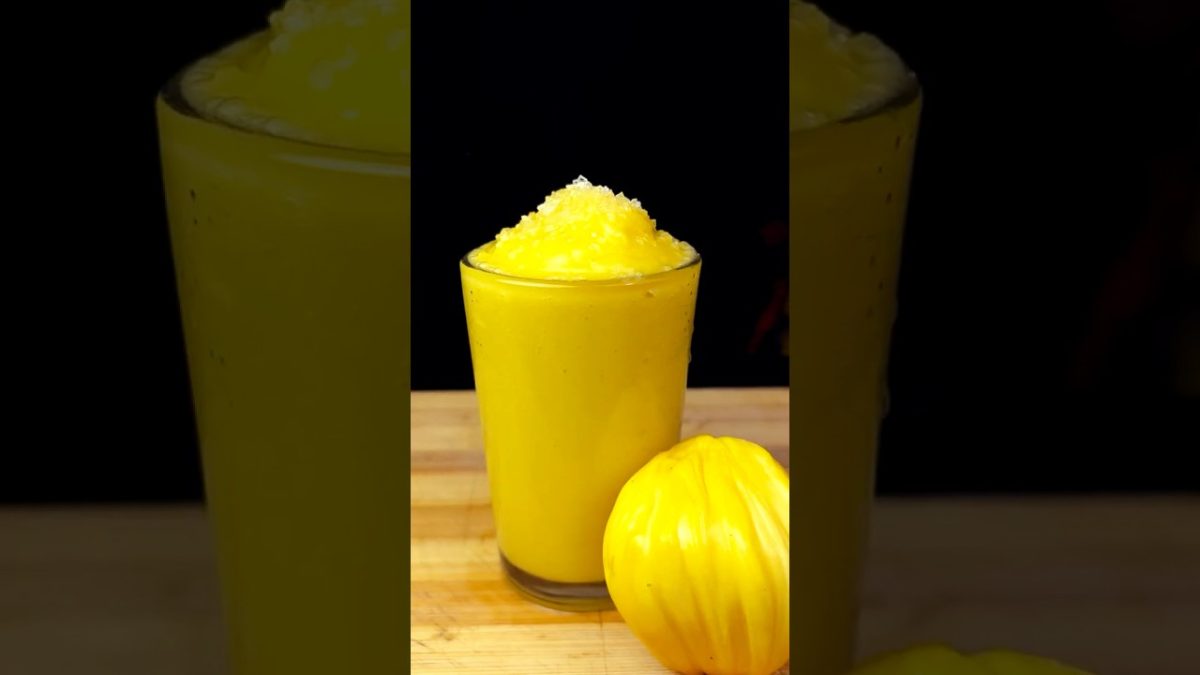 Jackfruit ￼ smoothie #shots #shortvideo #youtube #food #recipe #asmrsounds #asmrcooking #asmr ￼