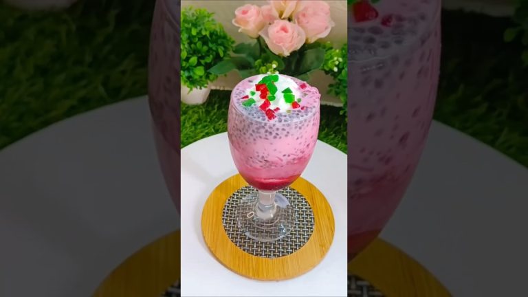 Strawberry Falooda #shorts #ytshorts  #trending#viral #falooda #icecream #recipe