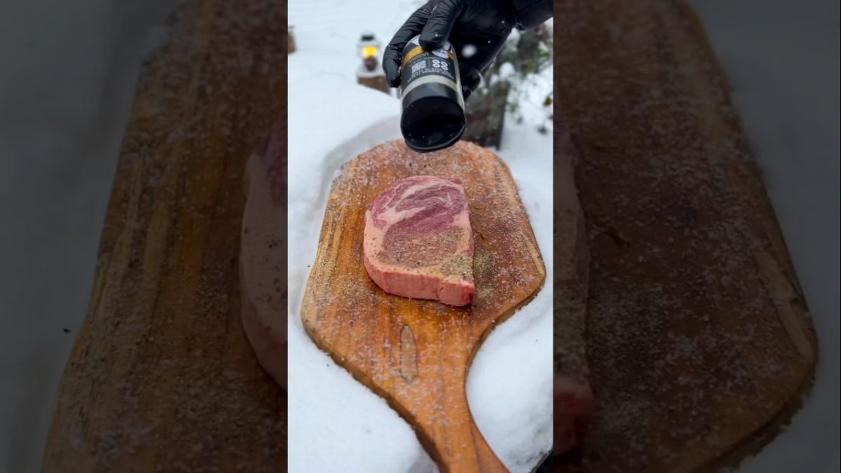 #steak #burger #recipe #food #foodblogger #youtubeshorts #foodie #asmr #4k #hd #streetfood #bbq