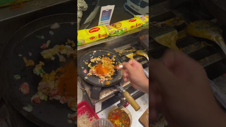 Street style white sauce pasta #foodjournal #food #vijayawadafoodbloggers #shorts #streetfood