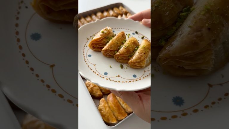 Çıtır çıtır baklava🤌Tarif açıklamada👆#shorts #baklavayapımı #baklavatarifleri