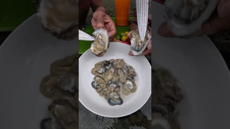 Fresh Oyster Heaven: Zesty Lemon & Spicy Chili Sauce Recipe –Ultimate Seafood Delight You Can’t wait