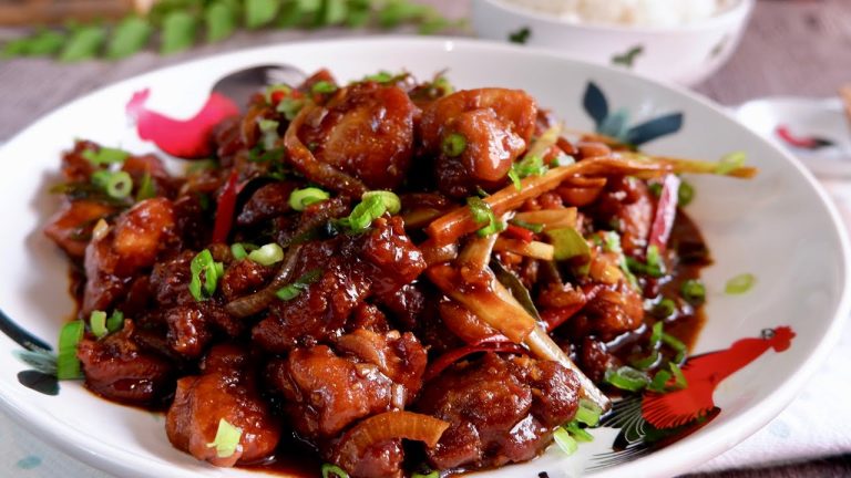 A Malaysian Classic Made Easy! Kam Heong Chicken Stir-Fry 甘香鸡 Chinese Fragrant Chicken Recipe