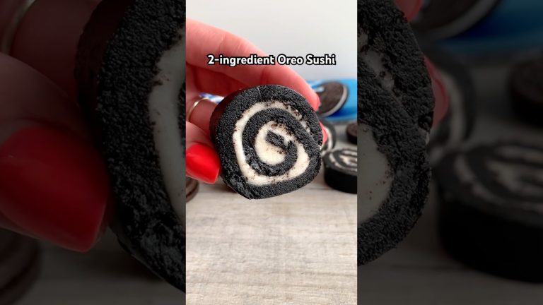 2-ingredient Oreo Sushi