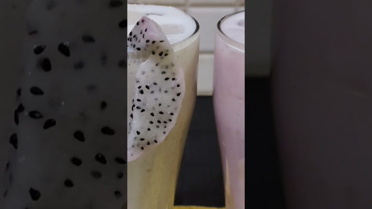 Strawberry 🍓 Banana Milk Shake Smoothie Recipe #shorts #reels #dj #asmreating #reelremix #viralsong