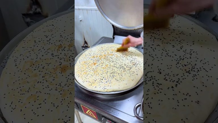 street style satisfying flatbread #youtubeshorts