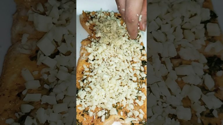 Extra Cheesy Garlic Bread Recipe || Cheese Garlic Bread #shorts #youtubeshorts #cheese #garlicbread