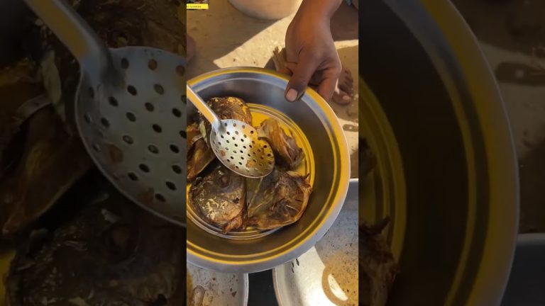 Fish Head Curry 😋 #shorts #ytshorts #fish #food #indianfood