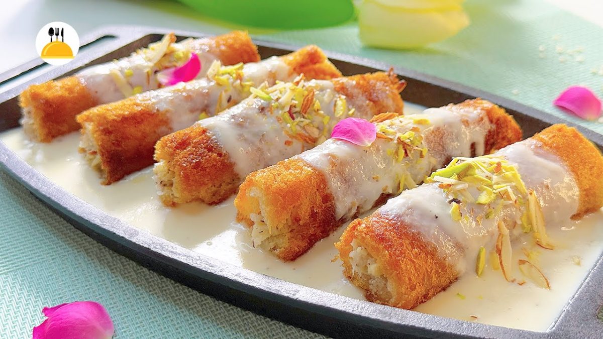 Shahi Roll Recipe By Food & Art | Eid Special Dessert Recipes | Shahi Tukray / Shahi Tukda Recipe