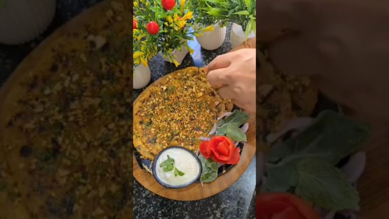 paratha #shorts #trendingshorts #youtube #food #paratha #unique #ramzan#recipe