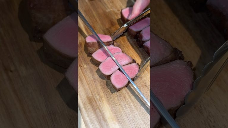 ぷるんぷるん弾力がハンパない厚切りレアタン🤤#大好物は高カロリー #japan #japanesefood #cooking