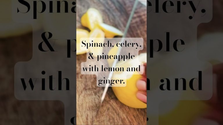 Green Detox juice with Pineapple & Ginger!!! #DetoxJuice #GreenJuice #HealthyHabits #glowfromwithin